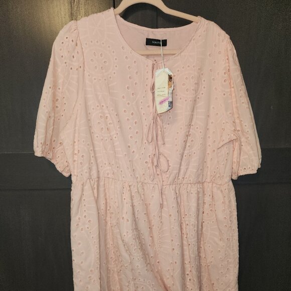 Women's eyelet dress pink - Picture 1 of 7